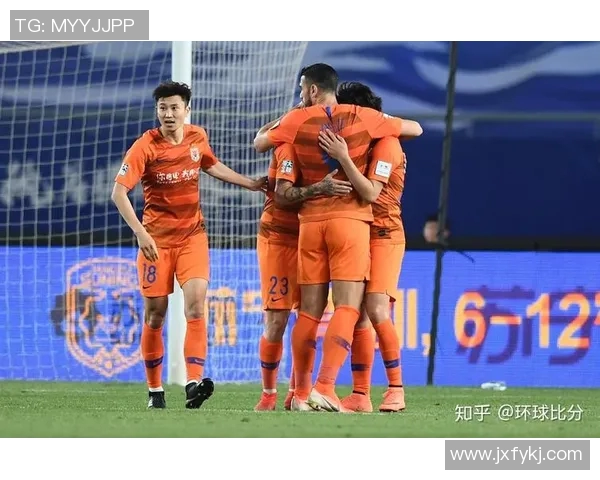 深圳足球队配合排名创新高引发球迷热议展望未来发展潜力 深圳足球队配合排名创新高引发球迷热议展望未来发展潜力