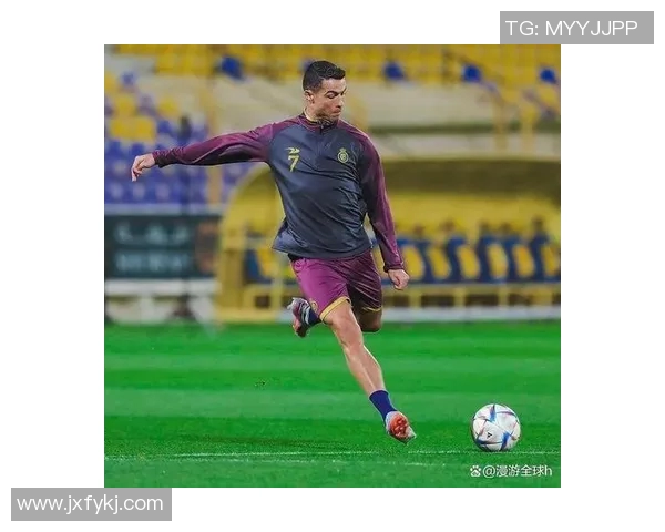 足球明星们如何向C罗学习提升自我成就与职业生涯发展秘诀 足球明星们如何向C罗学习提升自我成就与职业生涯发展秘诀